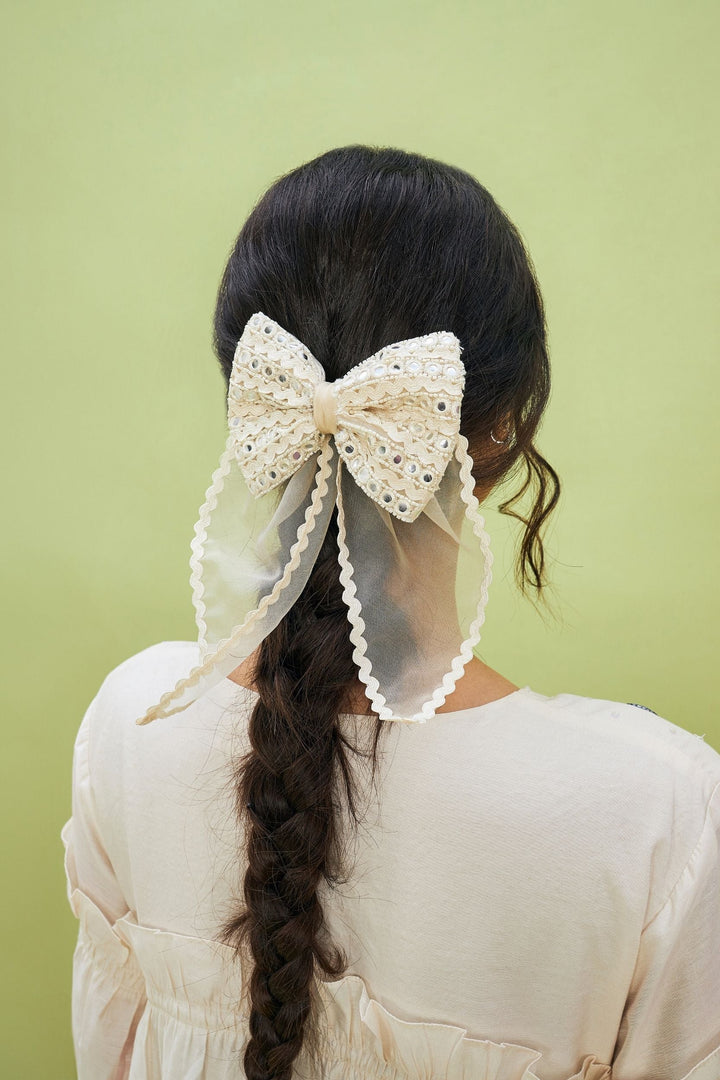 Thea White Embellished Bow Clip | Joey & Pooh