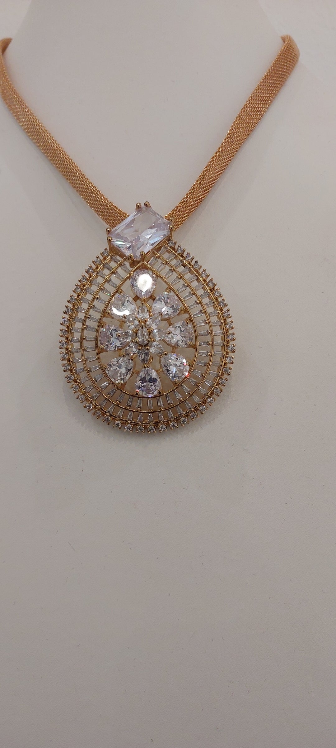 Ishani White Crystal and Gold Flower Pendant|Inaayat by Divya Taimni