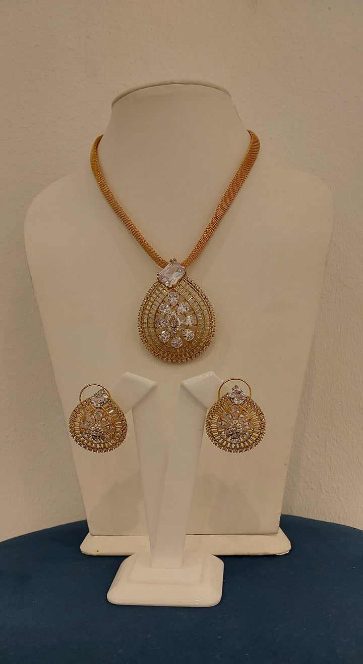 Ishani White Crystal and Gold Flower Pendant|Inaayat by Divya Taimni