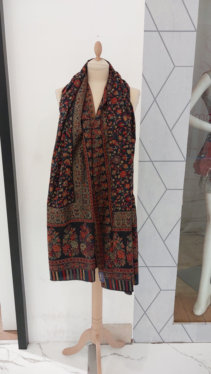 Bhoomi Black Cashmere Shawl |House Of Inaayat