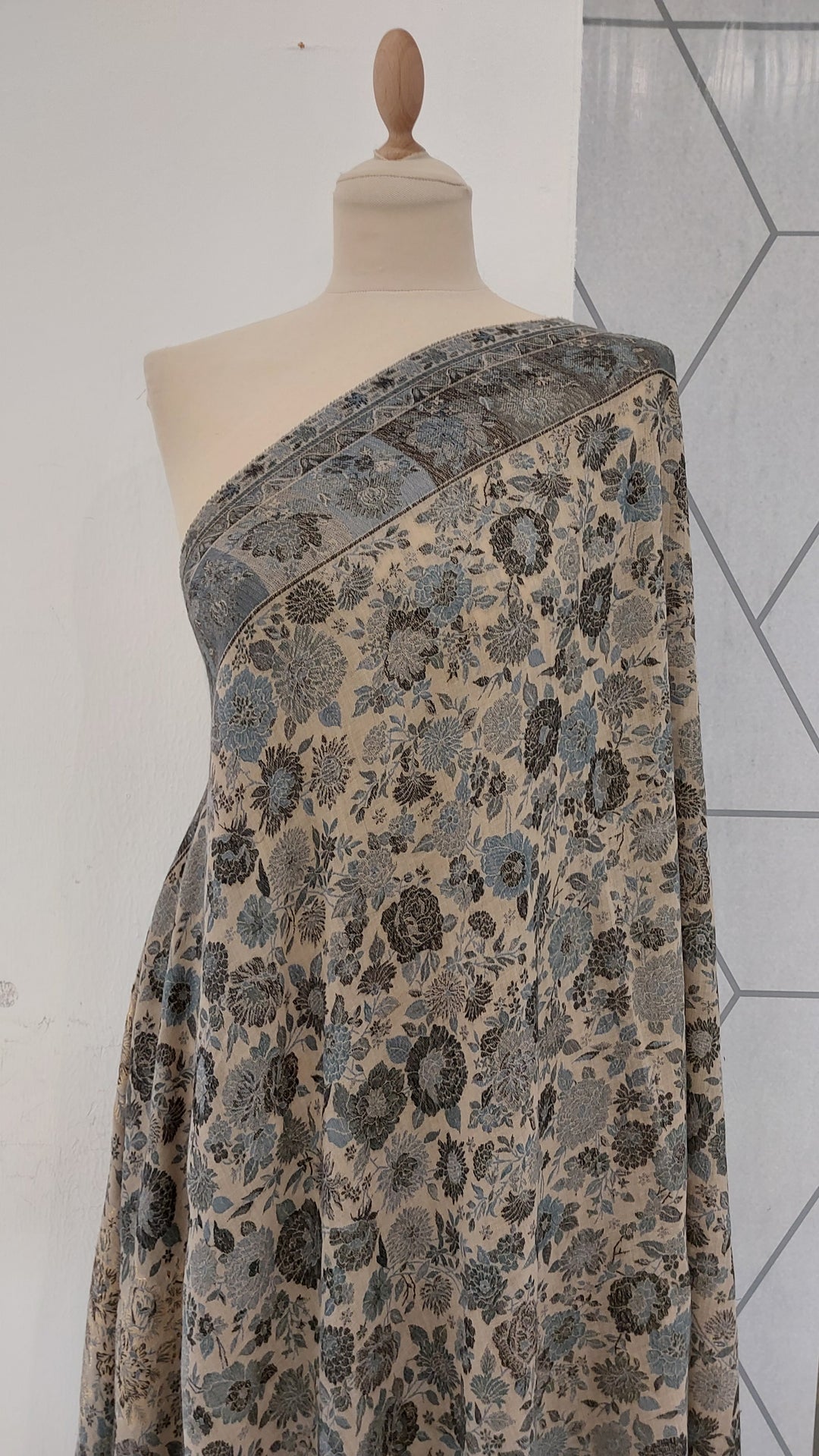 Bhoomi Grey & Blue Cashmere Shawl |House Of Inaayat