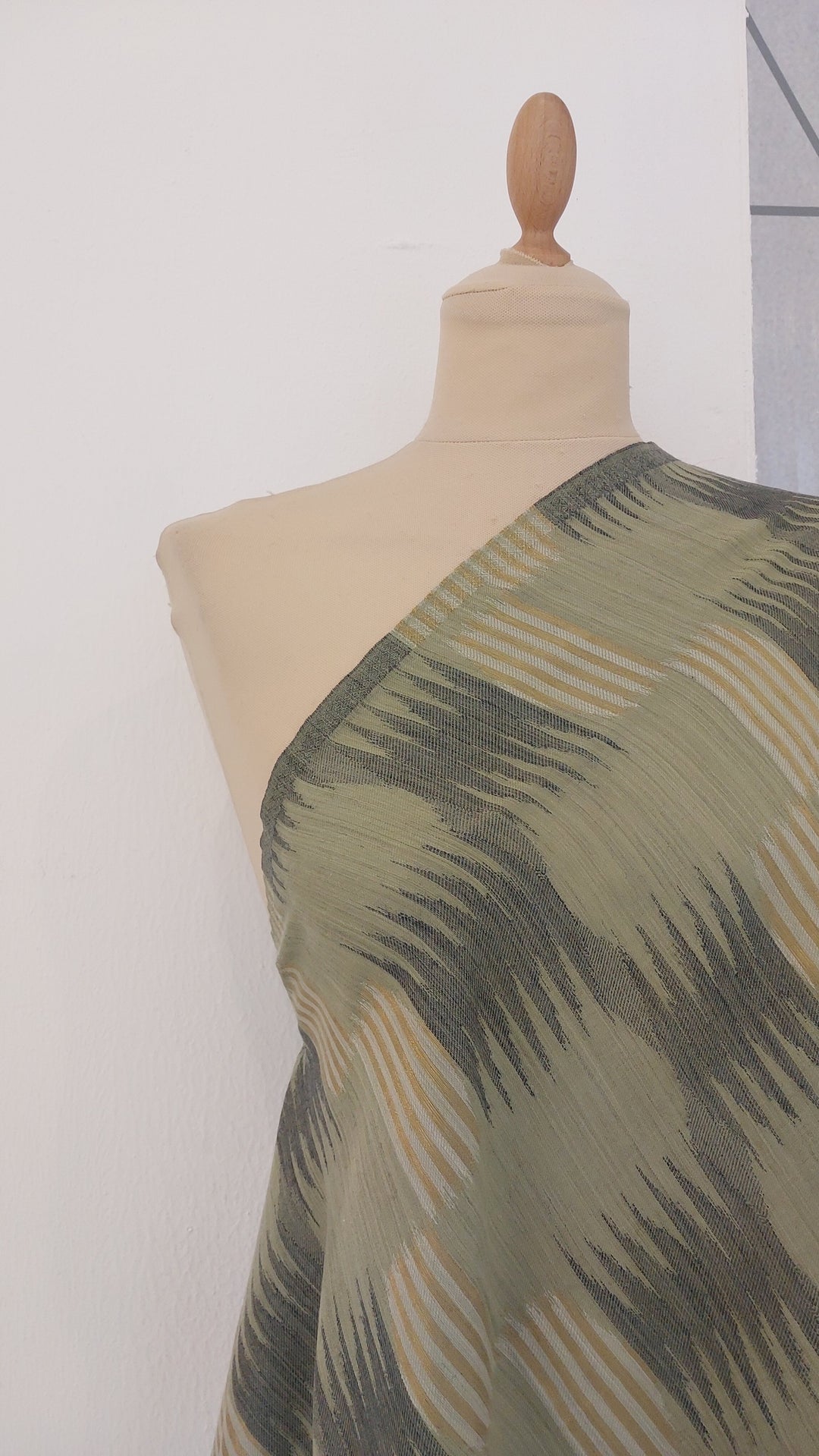 Ikat Design Cashmere Scarf in Wine Colour | House of Inaayat
