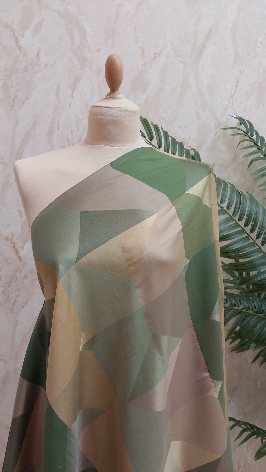 Abstract Earth Silk Scarf|House of Inaayat
