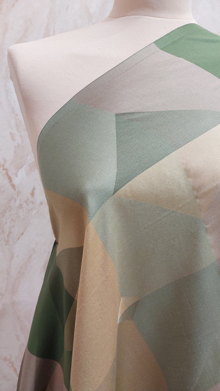 Abstract Earth Silk Scarf|House of Inaayat