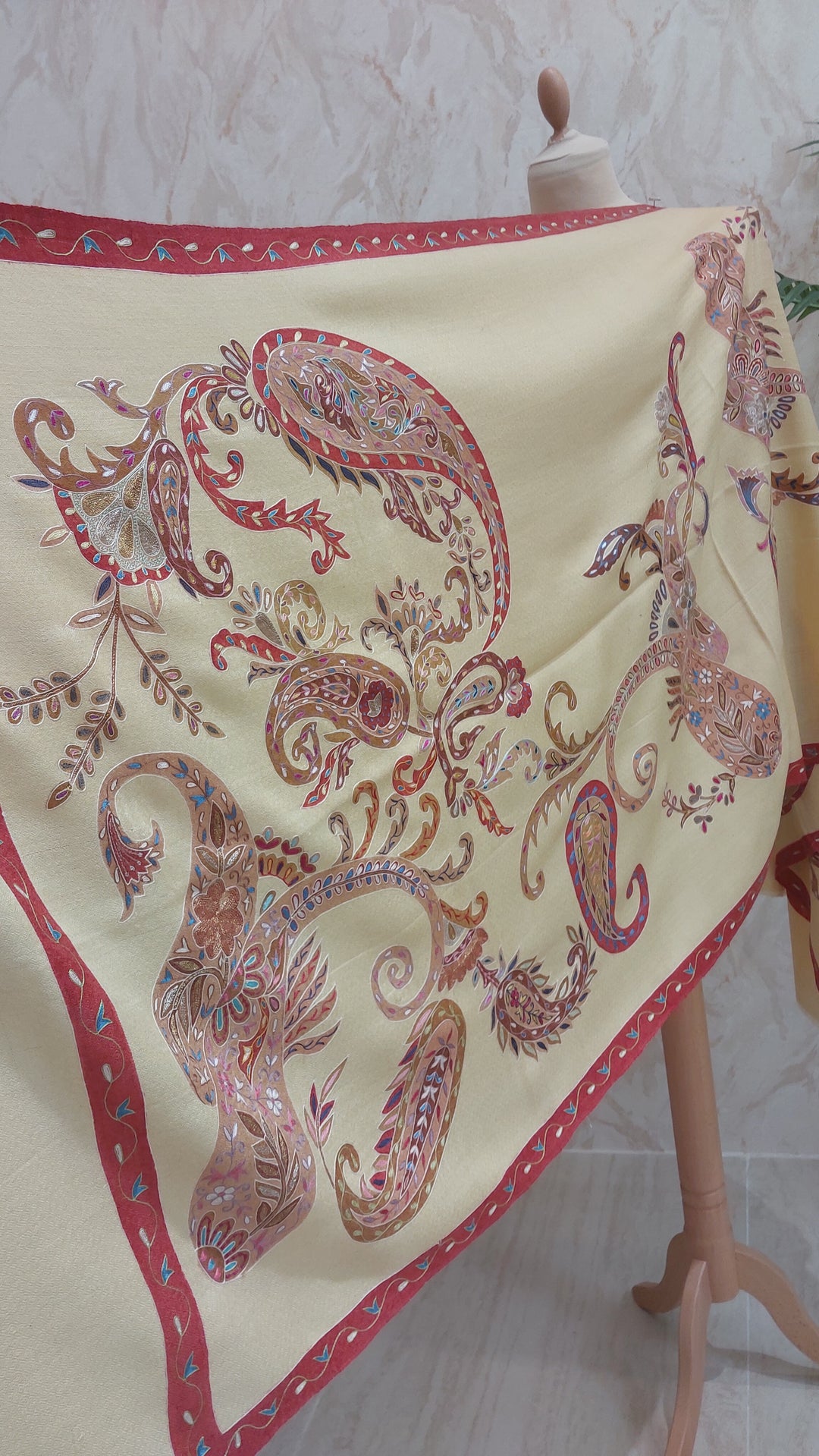 Shipra Citrus Yellow Paisley Embroidered Pashmina Scarf | House of Inaayat