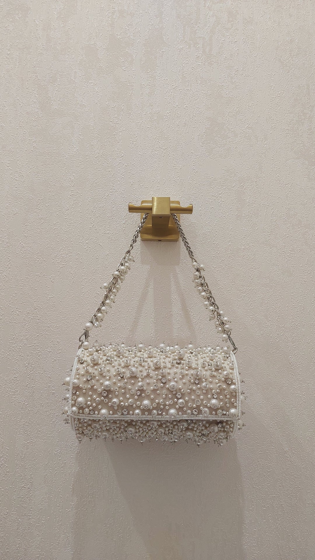 Ivory Pearl & Crystal Embellished Cylinder Clutch| Al Falah