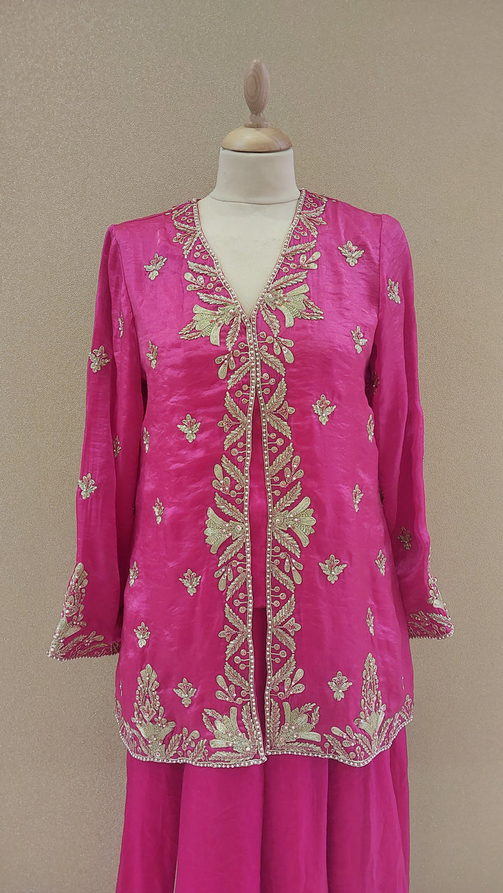 Hot Pink Embroidered Kurti Set| AURAROZE