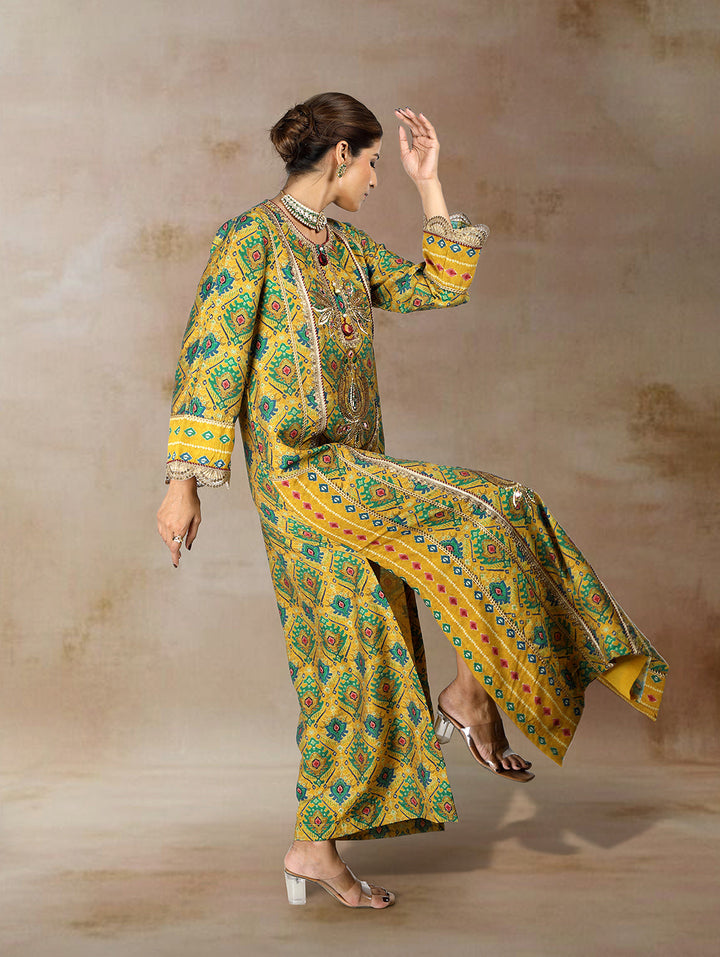 Inaya Ikat Bandhini Kaftan Dress| The Bumble Bee
