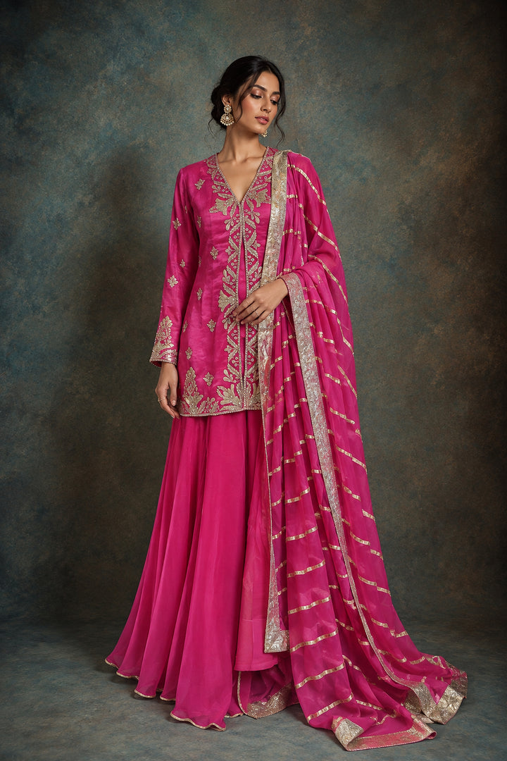 Hot Pink Embroidered Kurti Set| AURAROZE