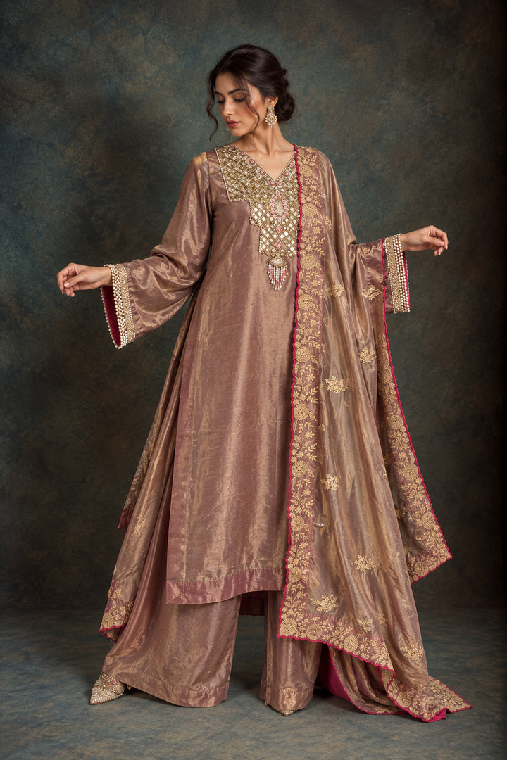 Shahi Bronze Kashmiri Suit| AURAROZE