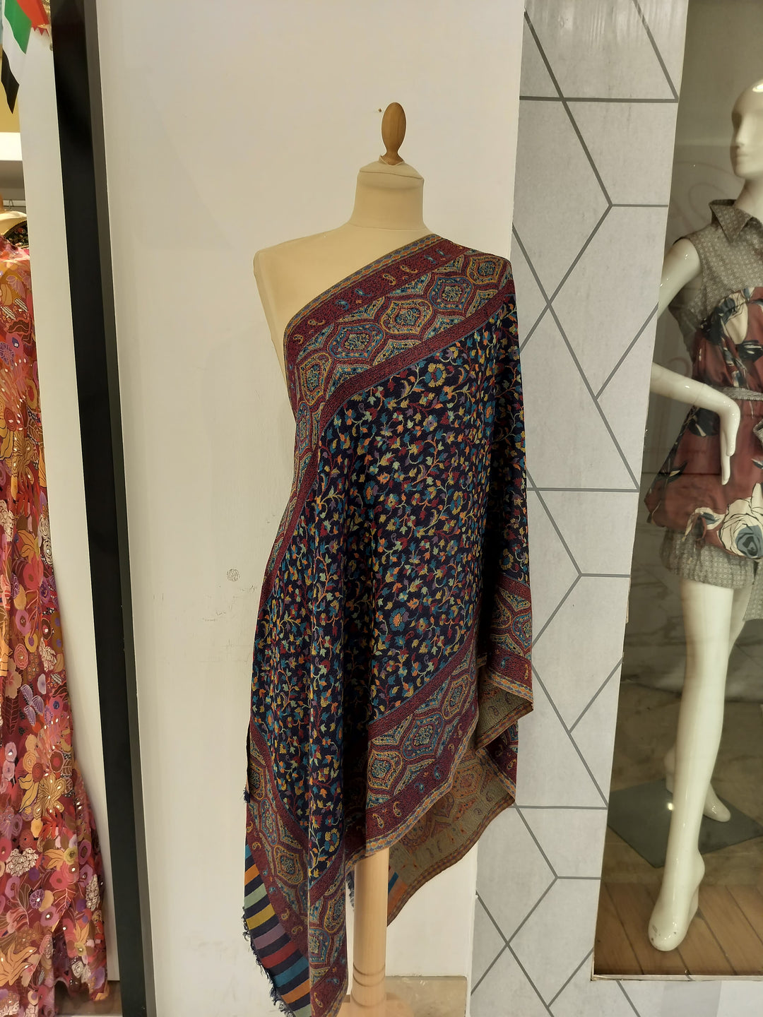 Janvi Midnight Mixed Cashmere Stole | House of Inaayat