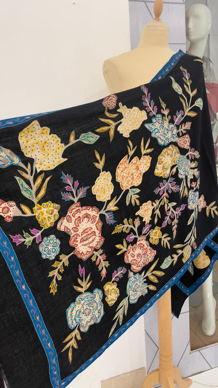Shipra Black Kalamkari Pashmina Scarf | House of Inaayat