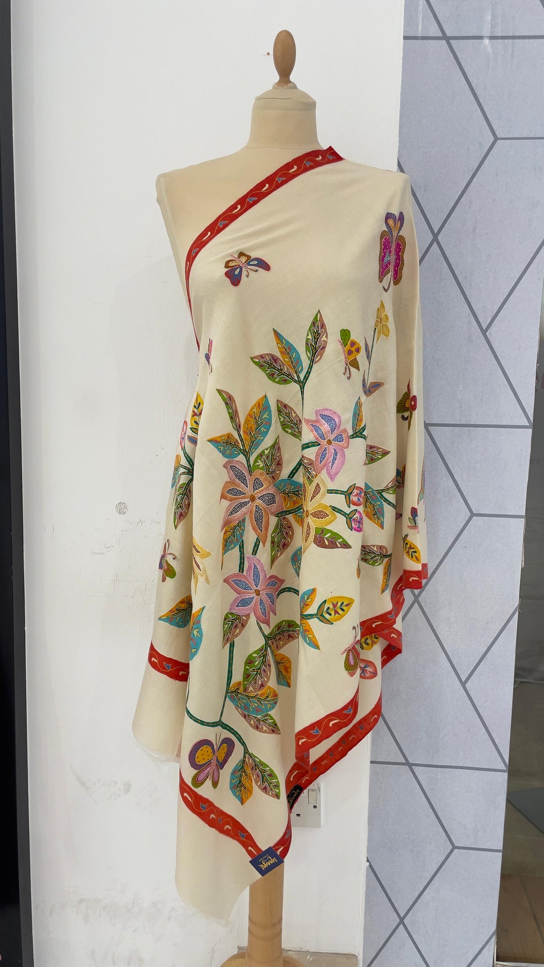 Shipra White Kalamkari Pashmina Scarf | House of Inaayat