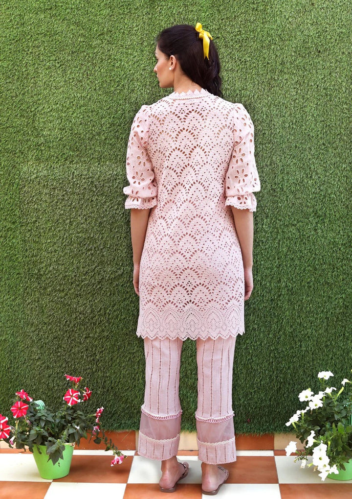 Saanvi Cutwork Kurta Set | The Bumble Bee
