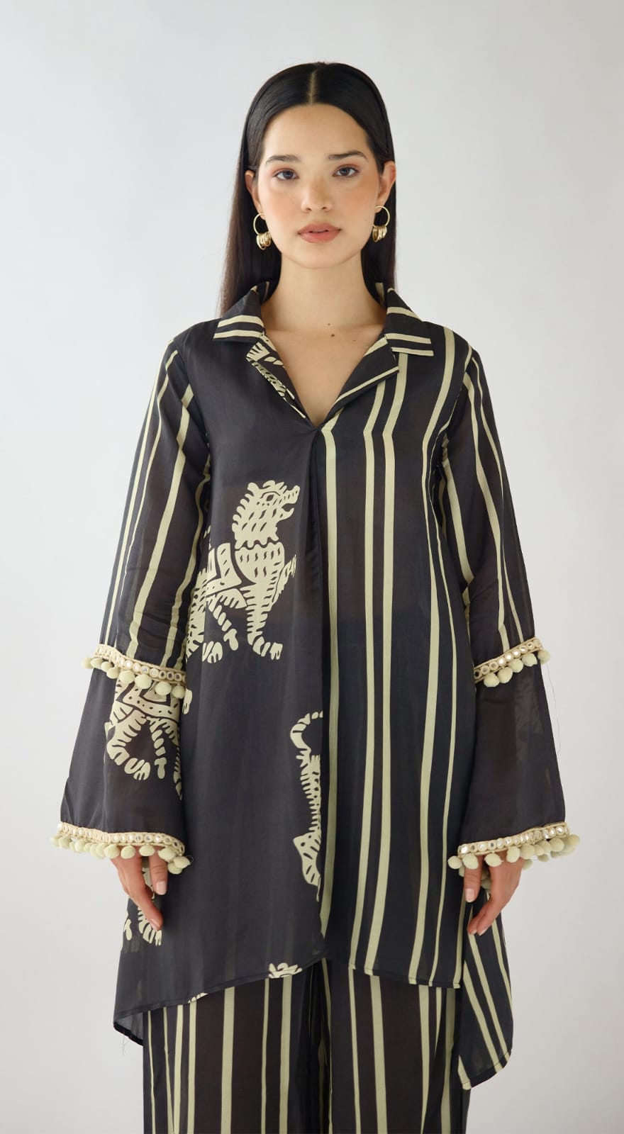Black Stripes Abstract Co-ord Set | Basanti Kapde Aur Koffee