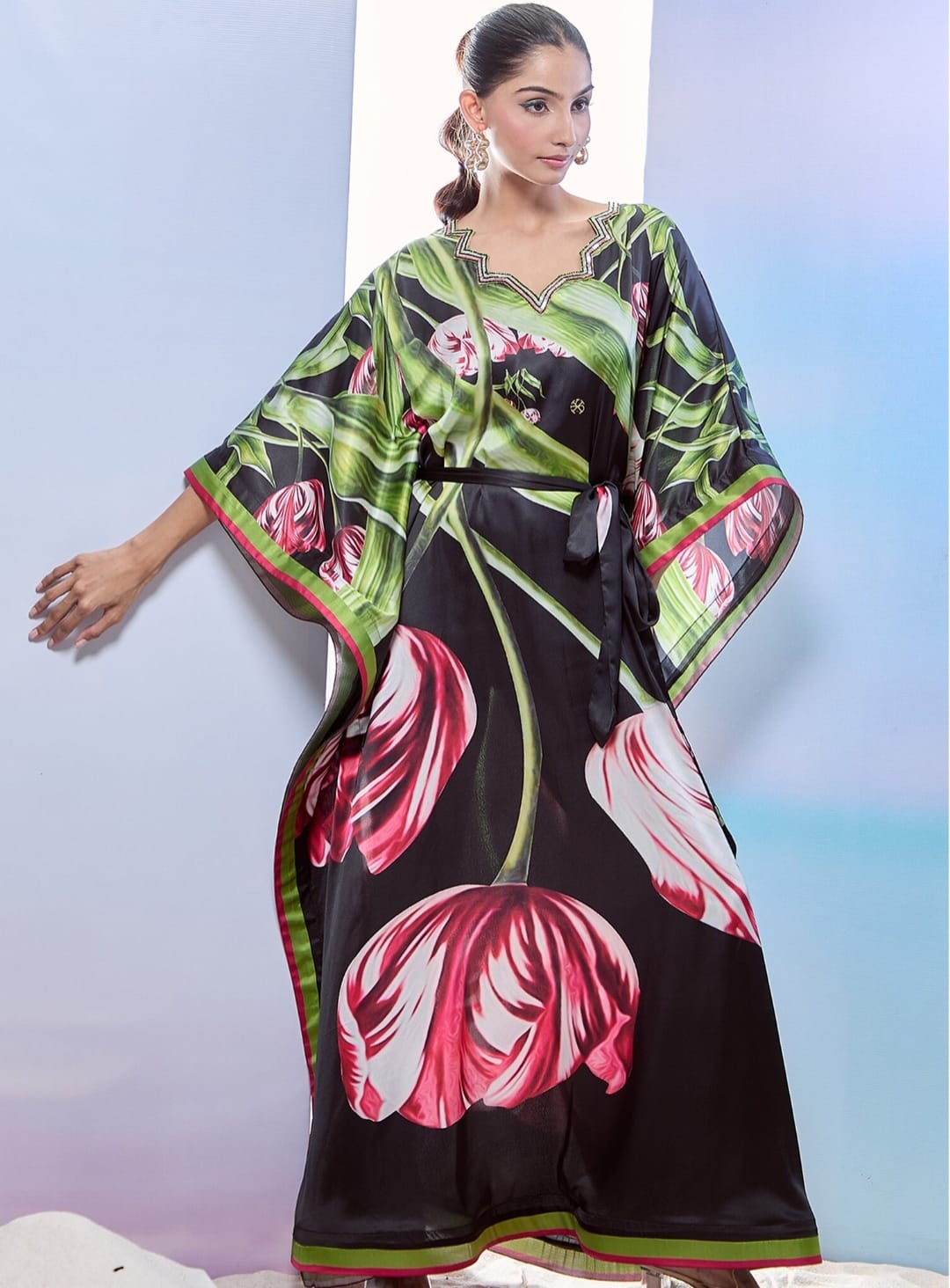 Black Satin Printed Tulip Wavy V-neck Sequined Kaftan