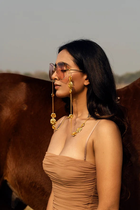 Gilded Flowers Chain- Gold Textured Finish | Astha Jagwani