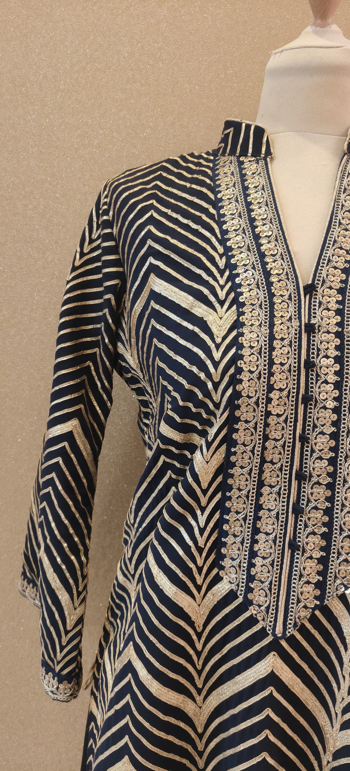 Midnight Blue Hand-Embroidered Suit Set|Kuwarani Ritu