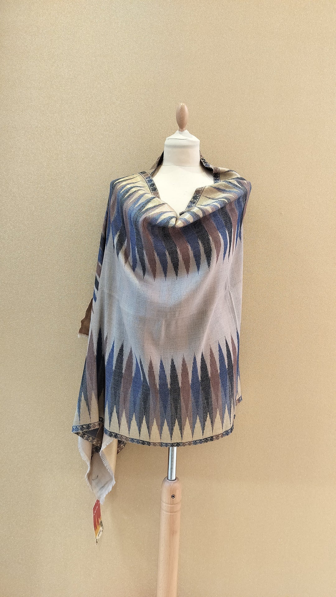 Silver and Slate Reversable Zari Ikat Scarf |House of Inaayat