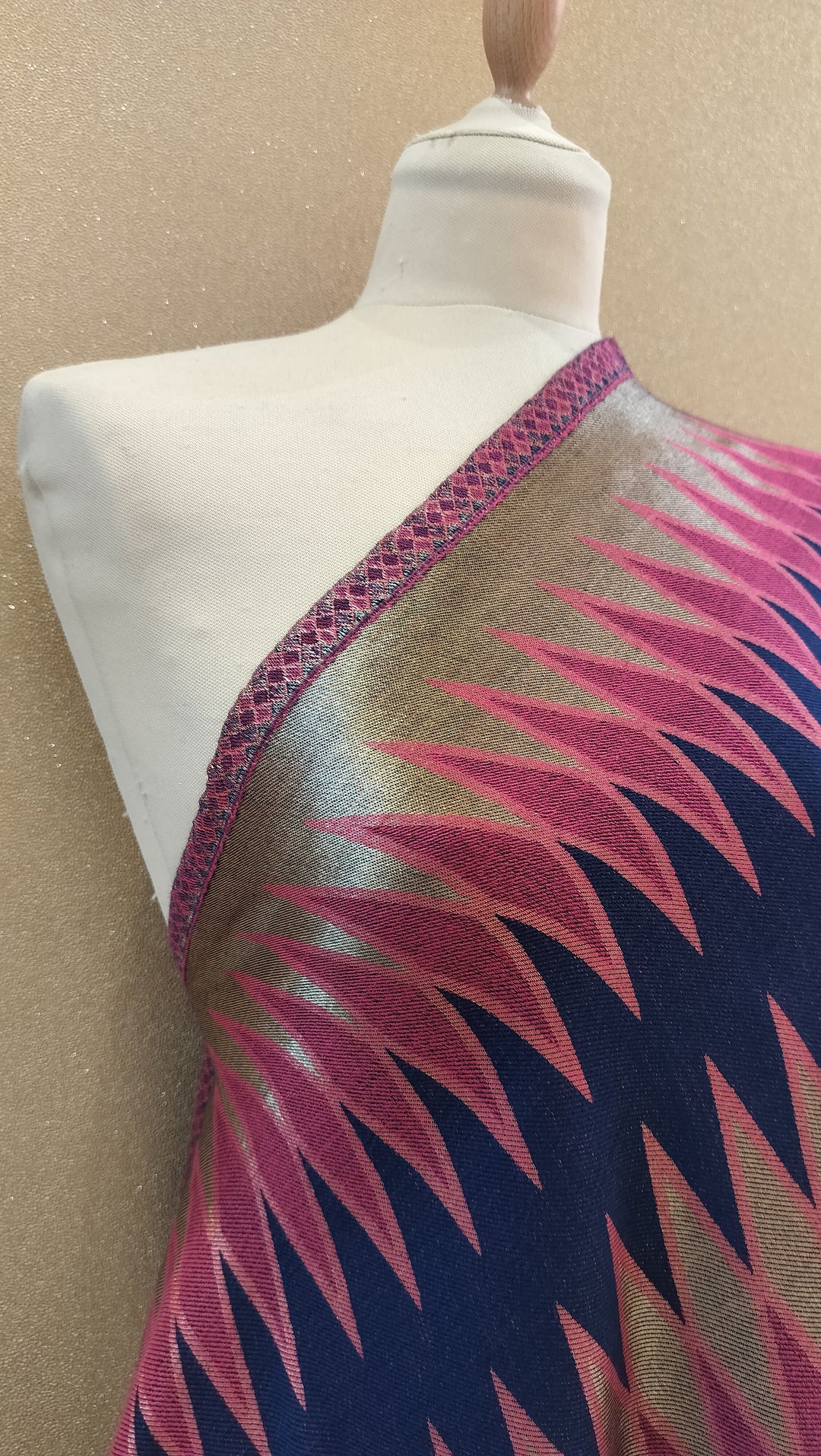 Magenta and Champagne Reversable Zari Ikat Scarf |House of Inaayat