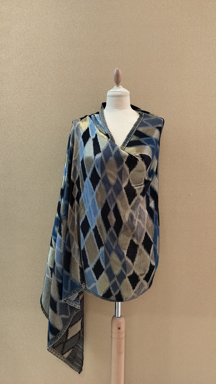 Midnight Sapphire Reversable Ikat Zari Scarf |House of Inaayat