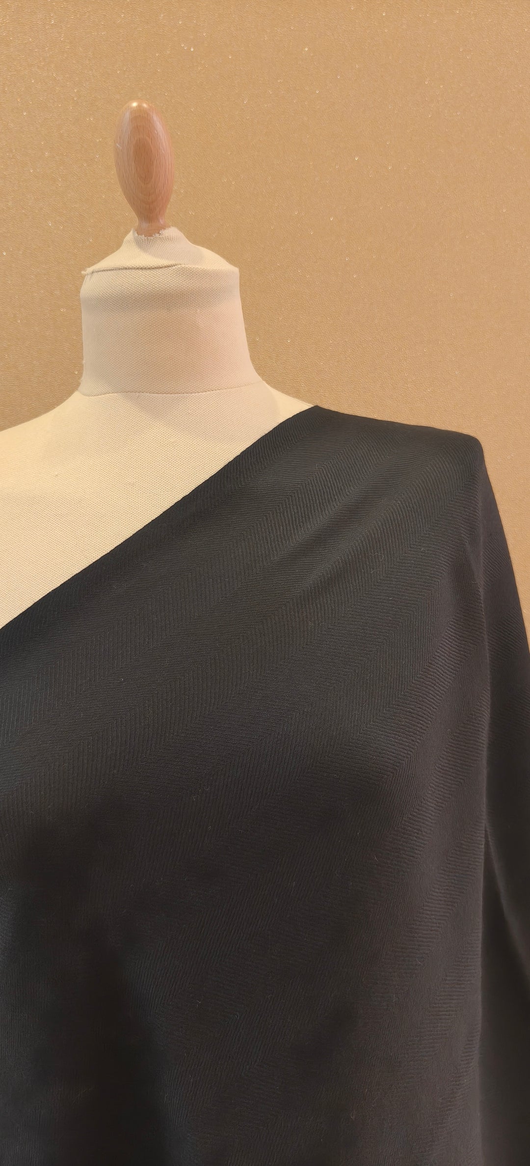 Emerald Green Fine Wool Pashmina| House Of Inaayat