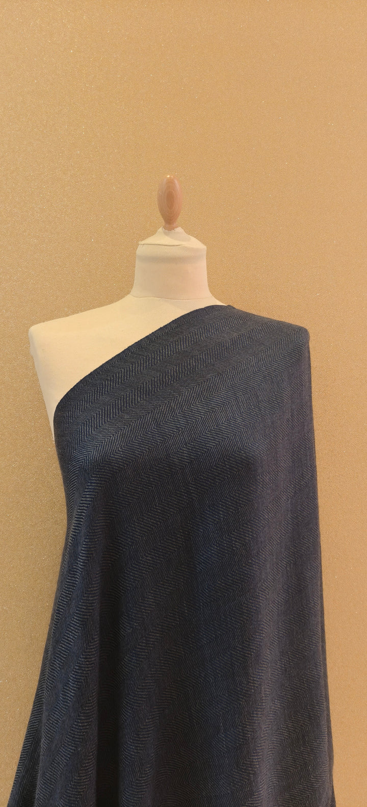 Emerald Green Fine Wool Pashmina| House Of Inaayat