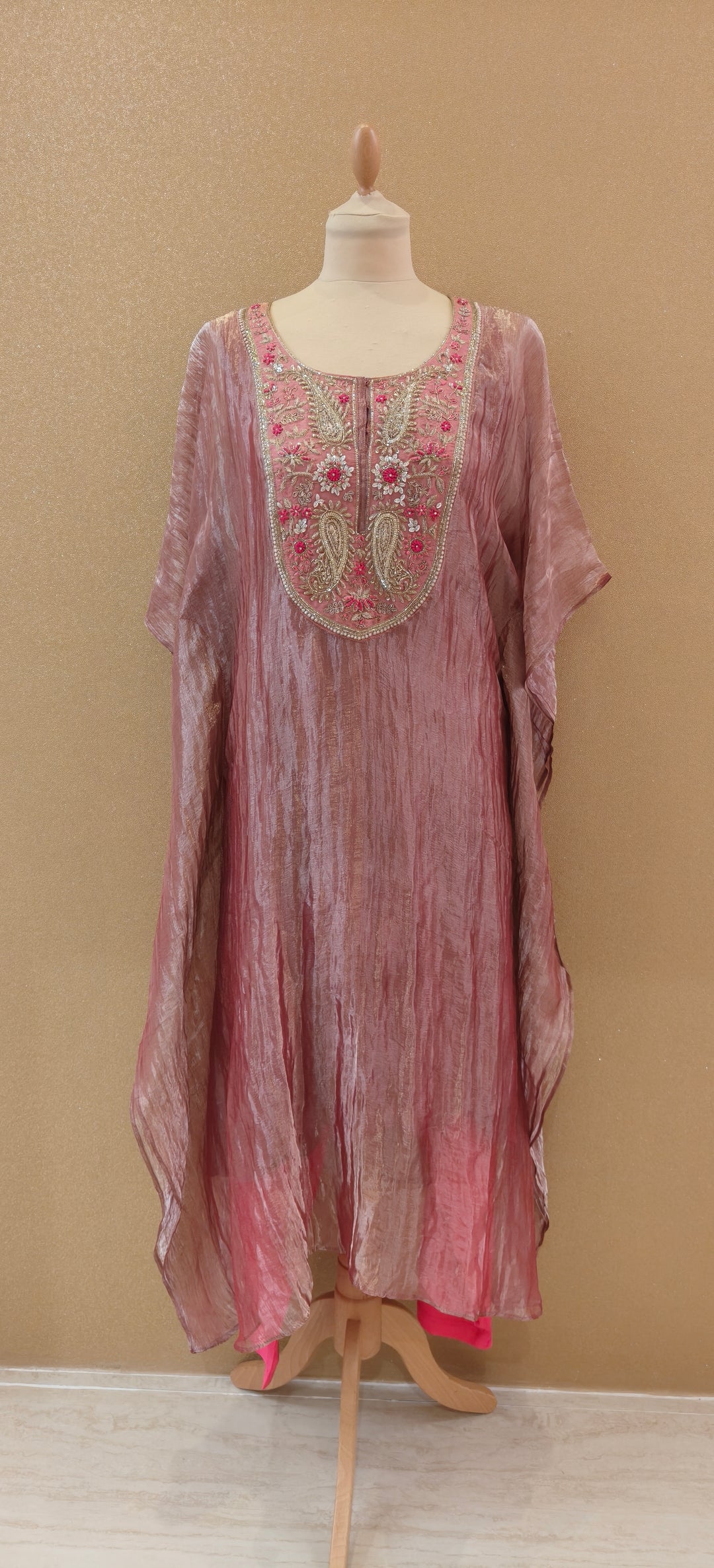 Pink Stillness Embellished Kaftan Set| Basanti Kapde Aur Koffee