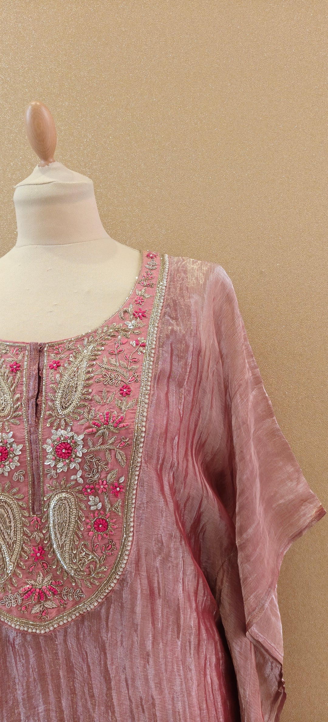 Pink Stillness Embellished Kaftan Set| Basanti Kapde Aur Koffee