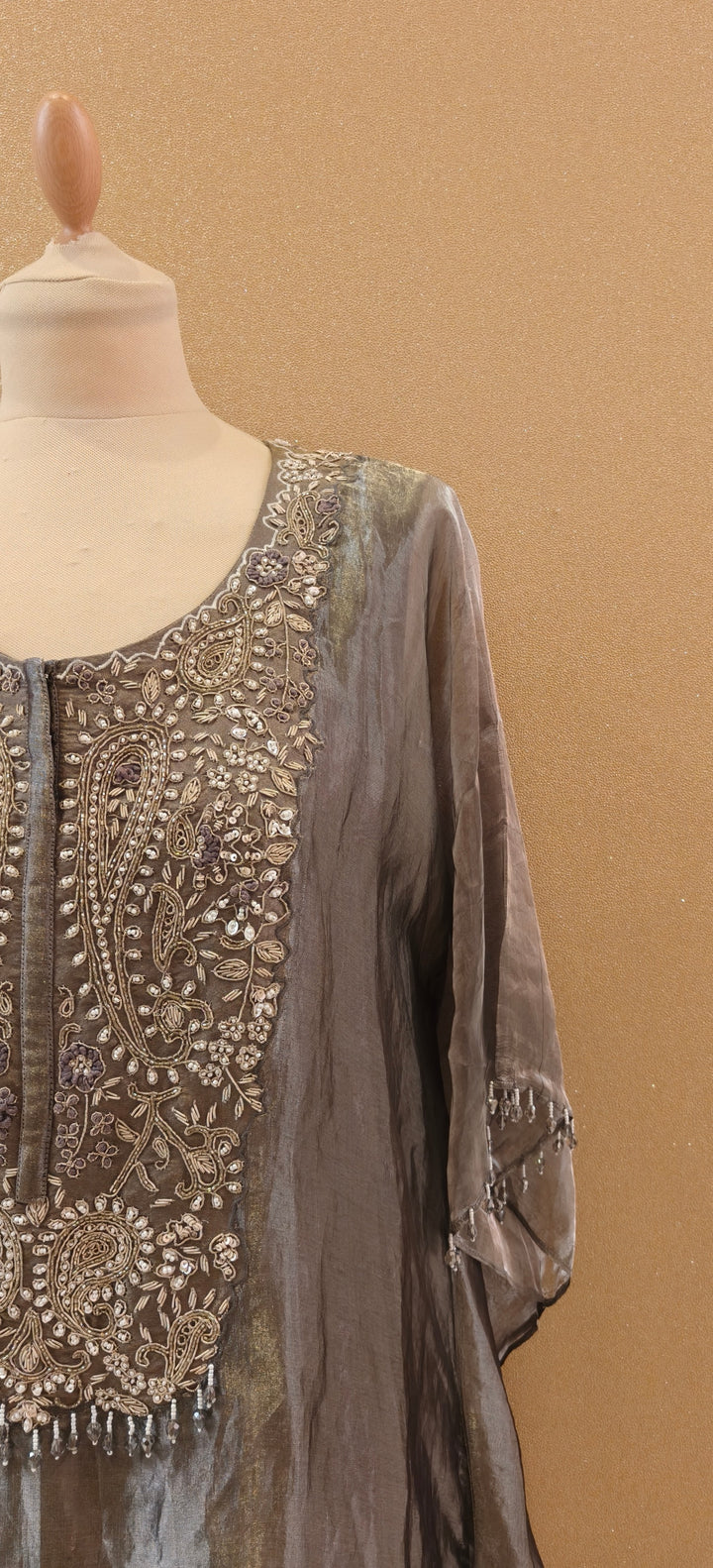 Grey Stillness Embellished Kaftan Set| Basanti Kapde Aur Koffee