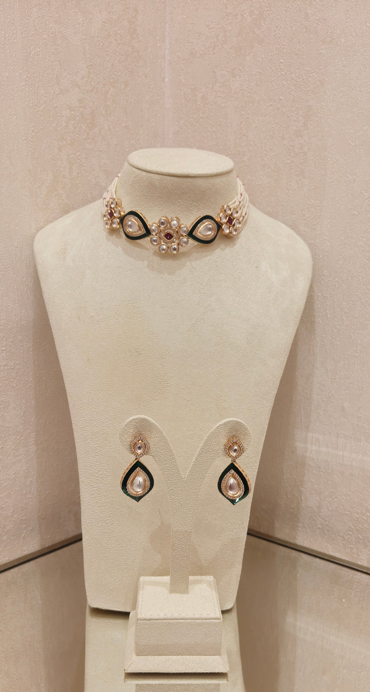 Enamel & Pearl Choker Set|Inaayat By Divya Taimni