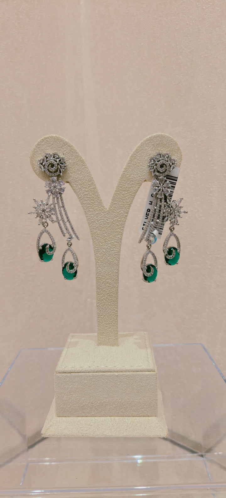 Elegant Emerald Drop Earrings|Inaayat By Divya Taimni
