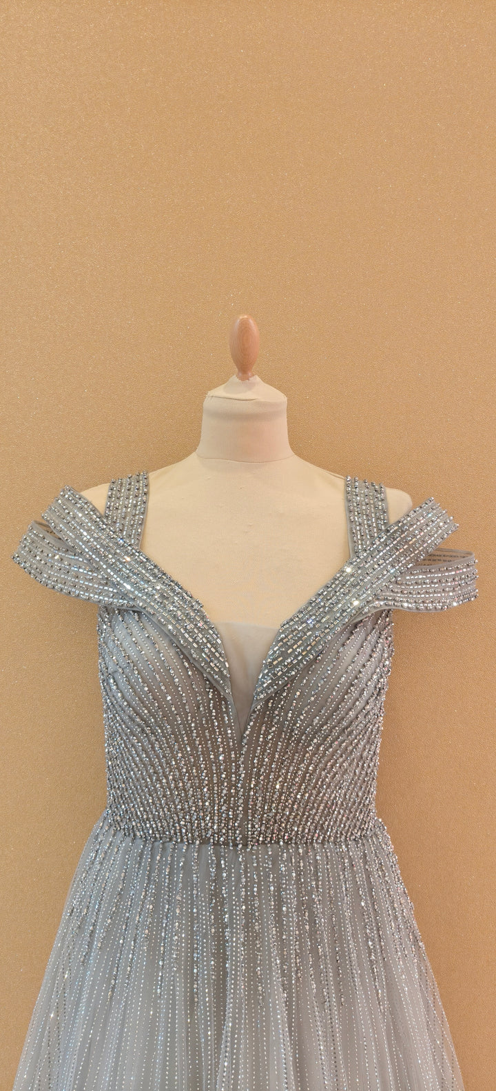 Sparkling Crystal V-Neck Formal Party Dress| Inaayat By Divya Taimni