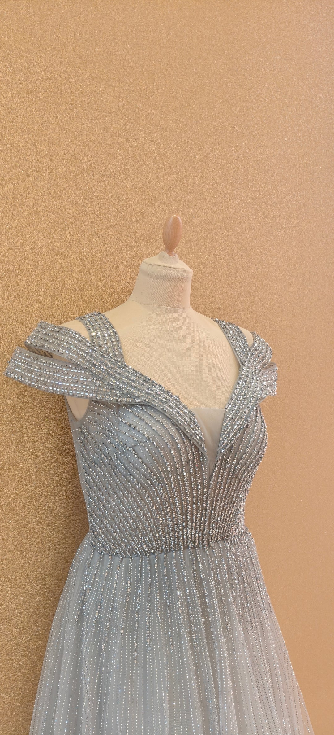 Sparkling Crystal V-Neck Formal Party Dress| Inaayat By Divya Taimni