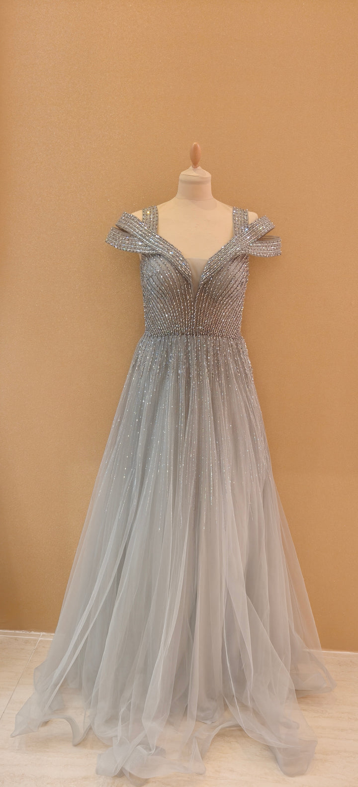 Sparkling Crystal V-Neck Formal Party Dress| Inaayat By Divya Taimni