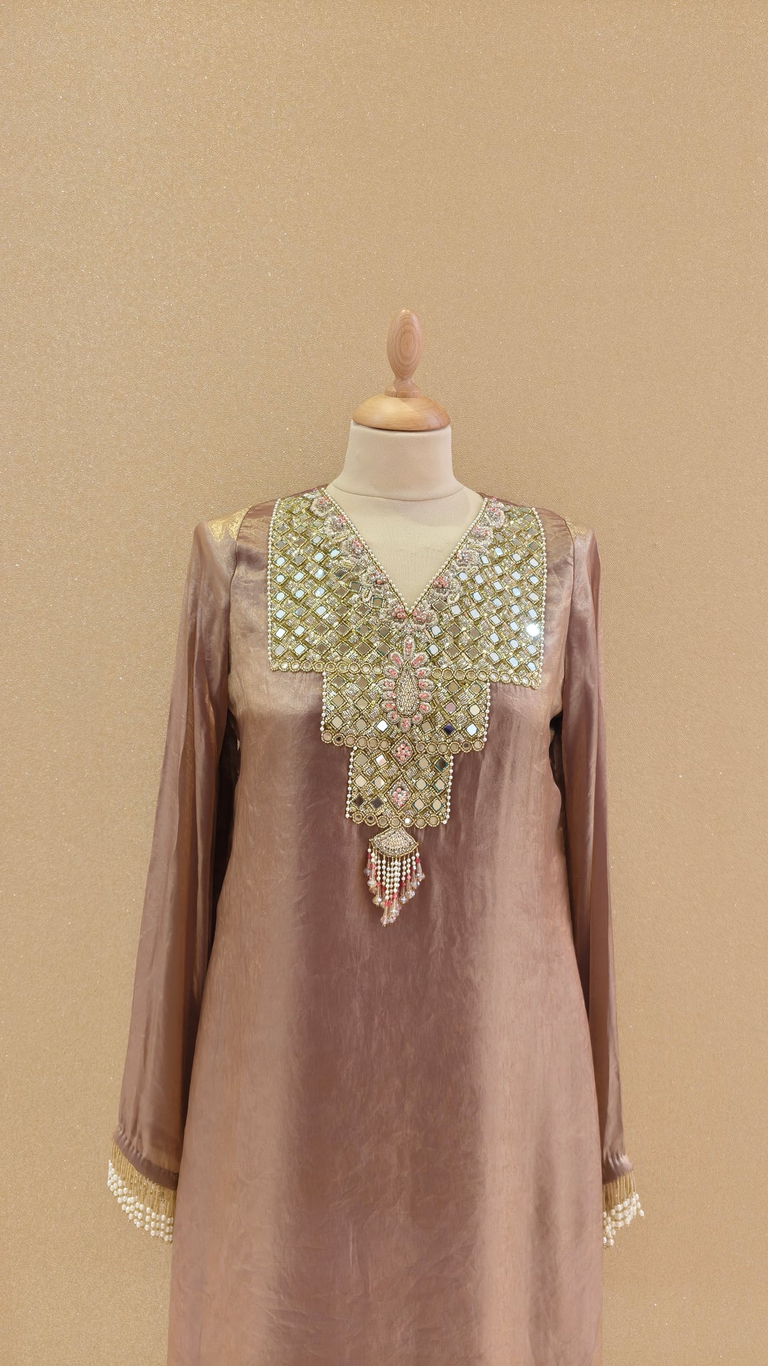 Shahi Bronze Kashmiri Suit| AURAROZE
