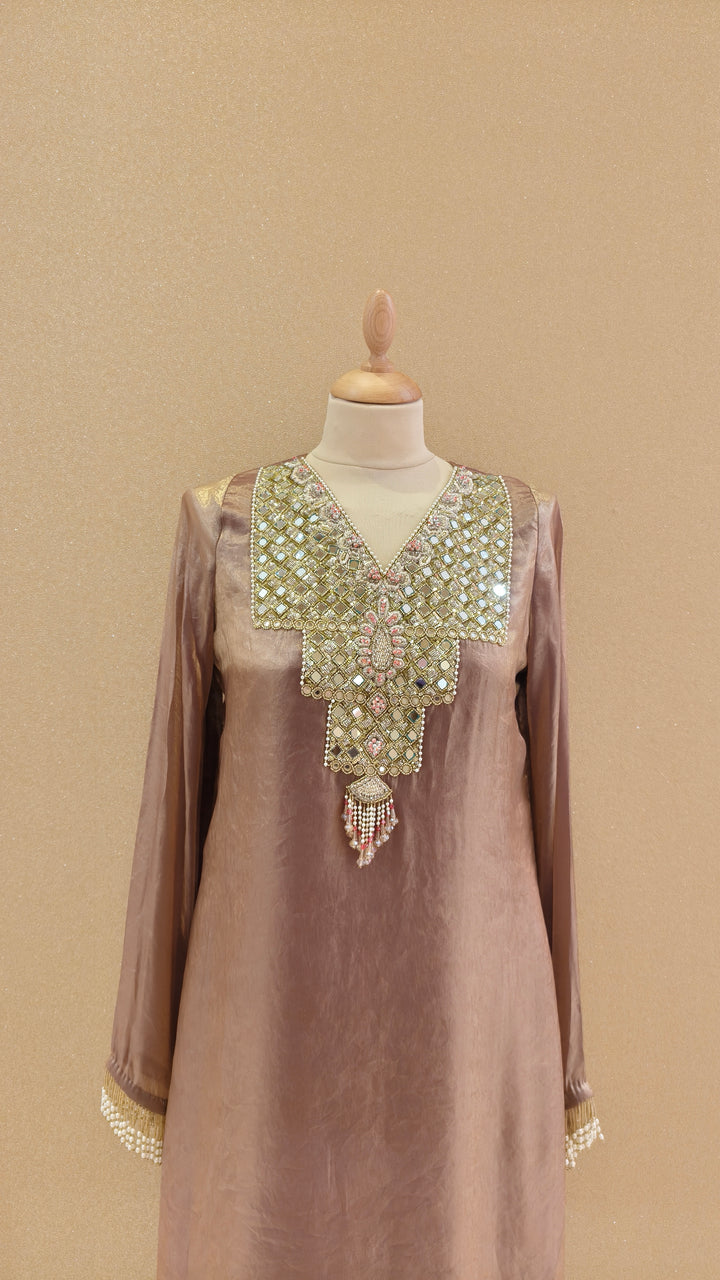 Shahi Bronze Kashmiri Suit| AURAROZE