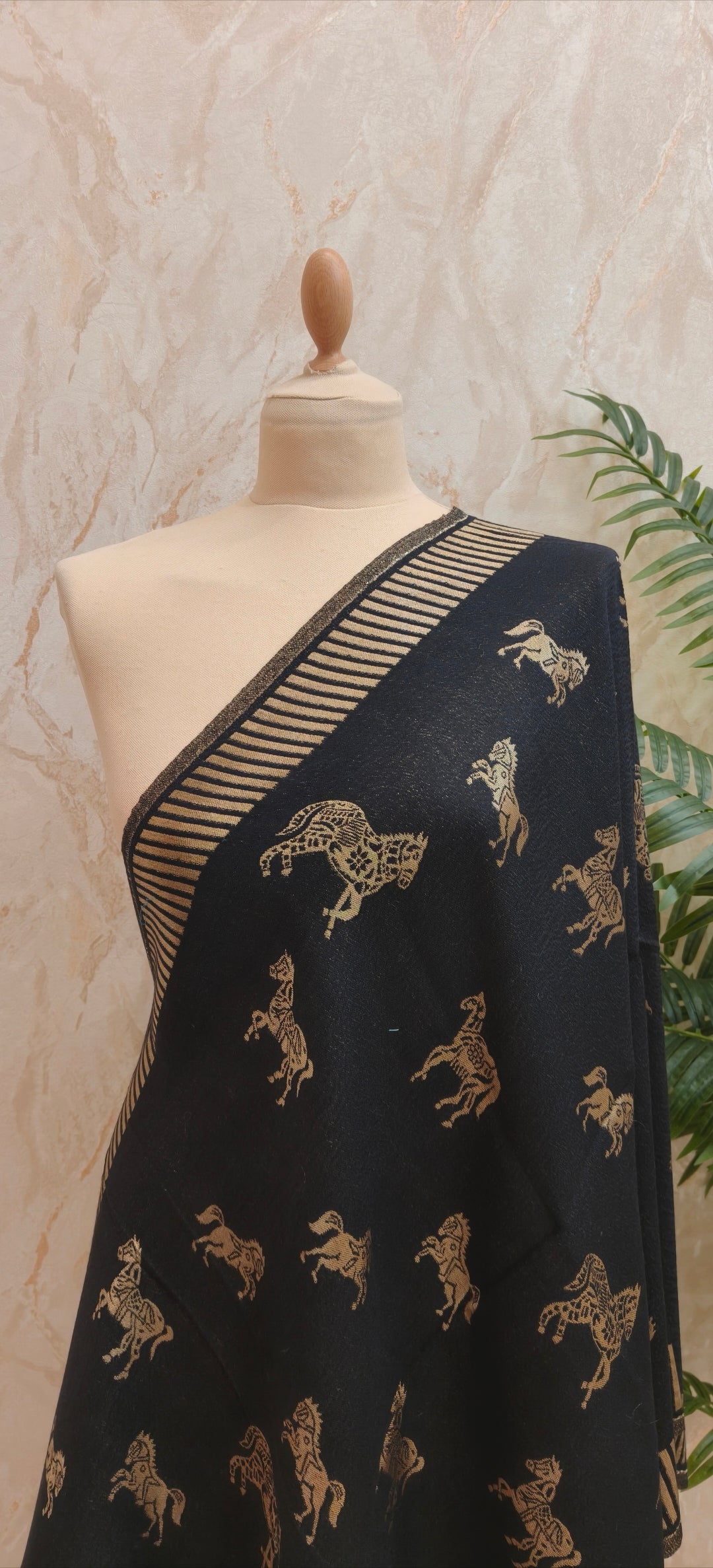 Black Cashmere Horse Scarf |House of Inaayat