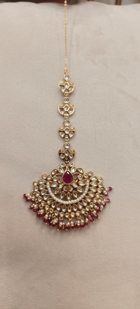 Ornate Kundan & Ruby Maang Tikka |Inaayat By Divya Taimni