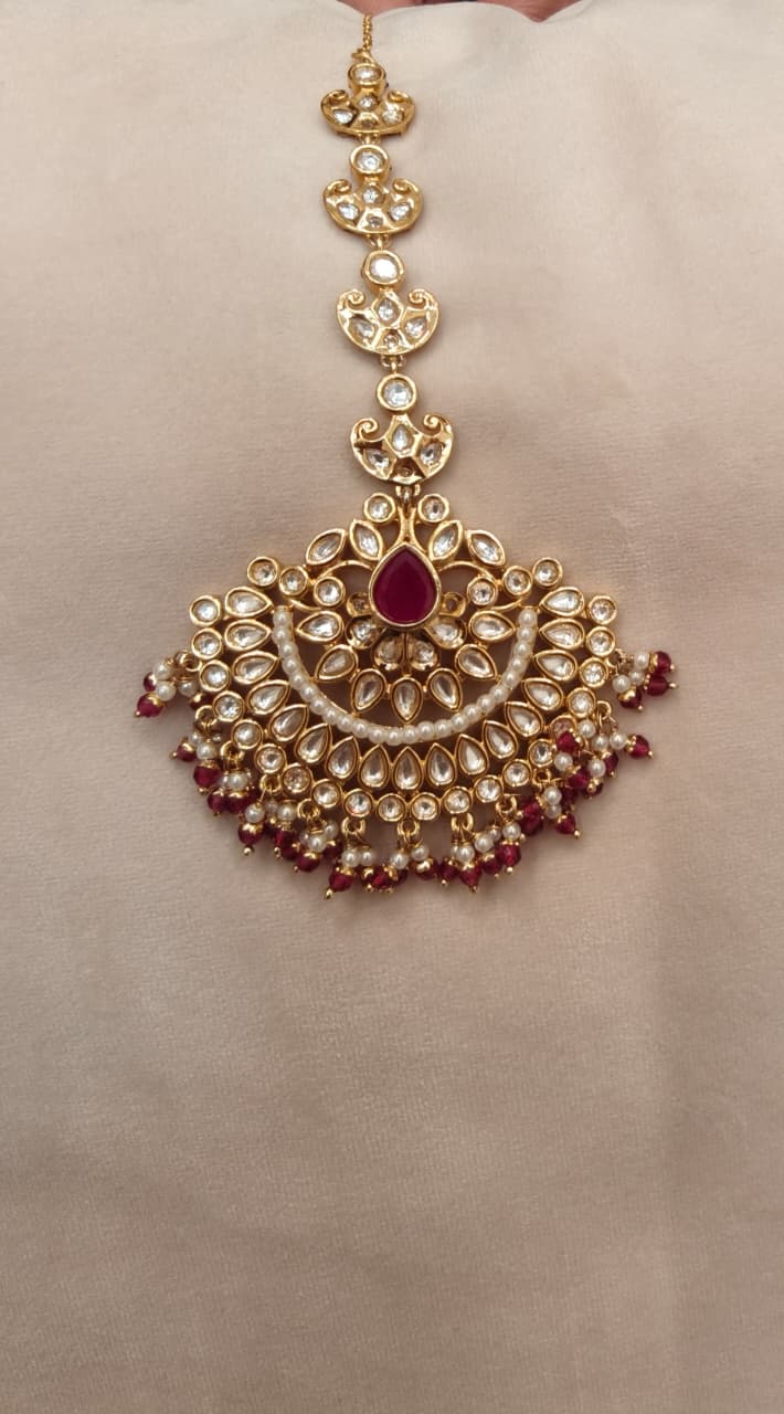 Ornate Kundan & Ruby Maang Tikka |Inaayat By Divya Taimni