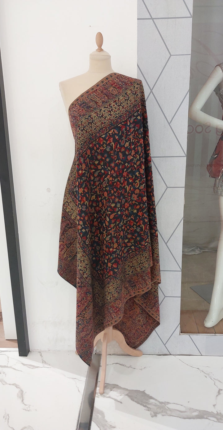Bhoomi Black Cashmere Shawl |House Of Inaayat