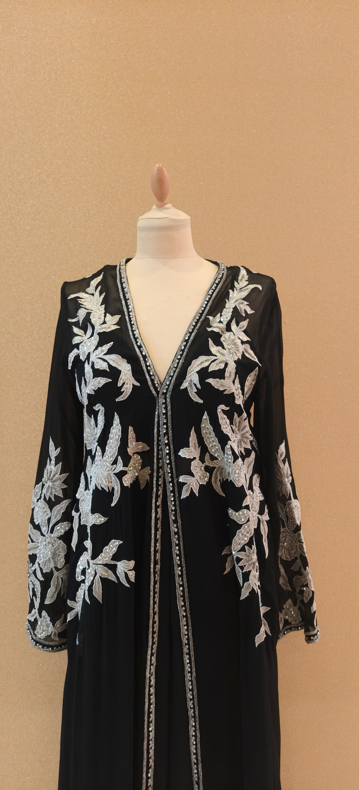 Black Embroidered Cape Set|VARUN BAHL