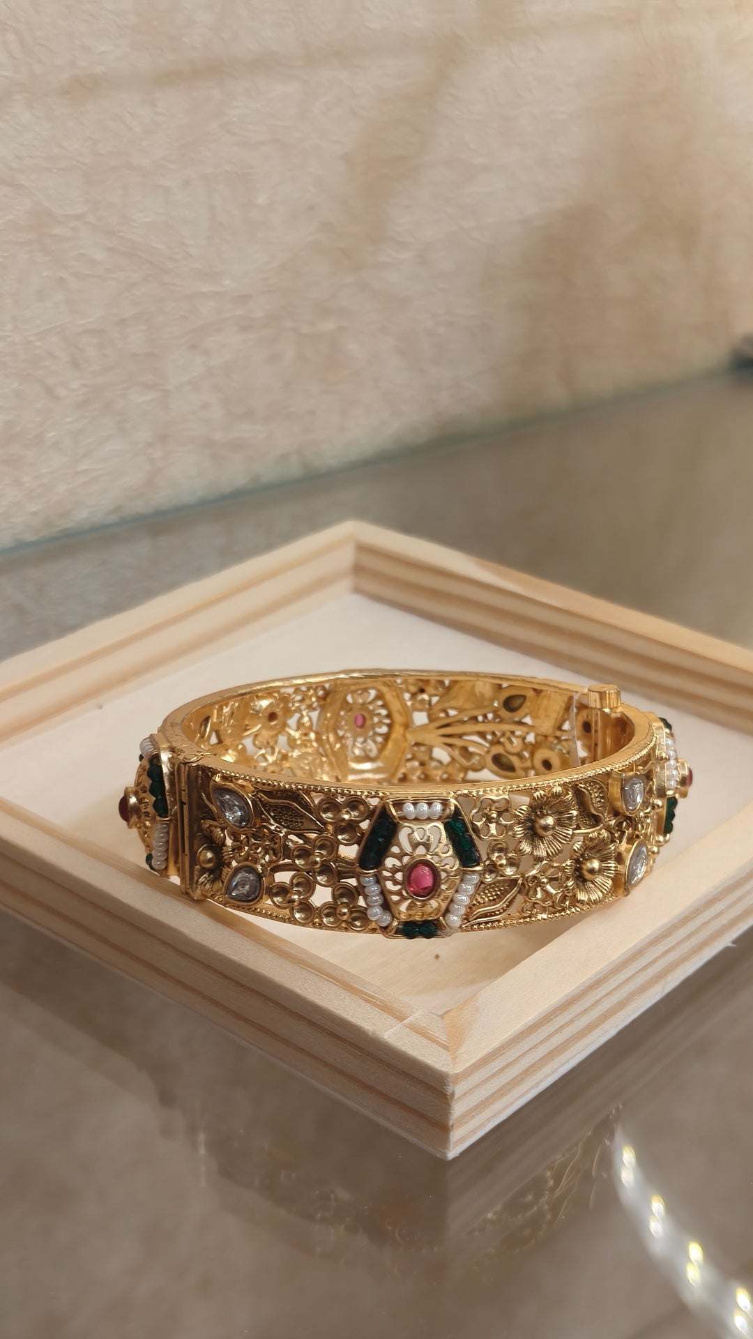 Floral Motif Hinged Bangle|Vivinia by Vidhi Mehra