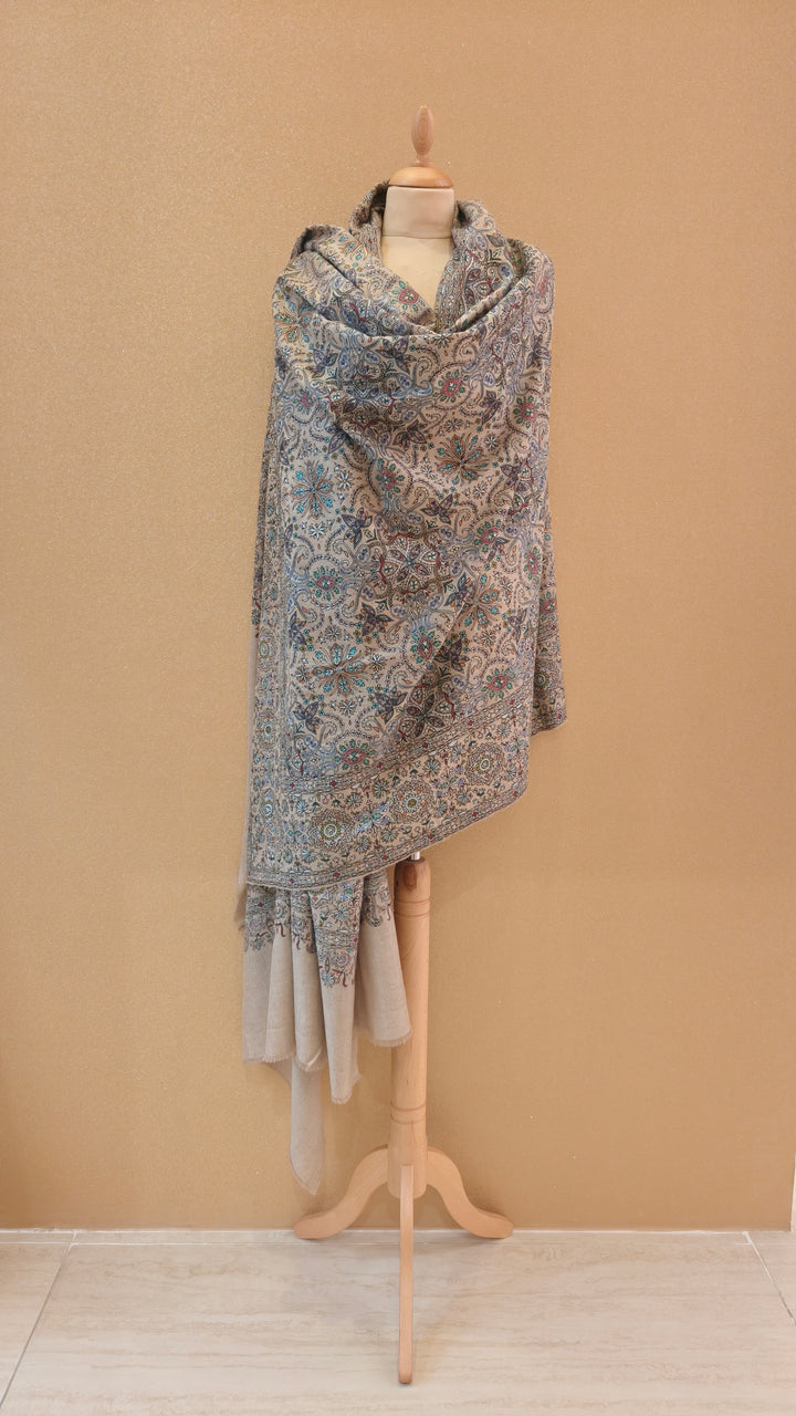 Beige Hand-Embroidered Kashmiri Soojni Shawl|House Of Inaayat