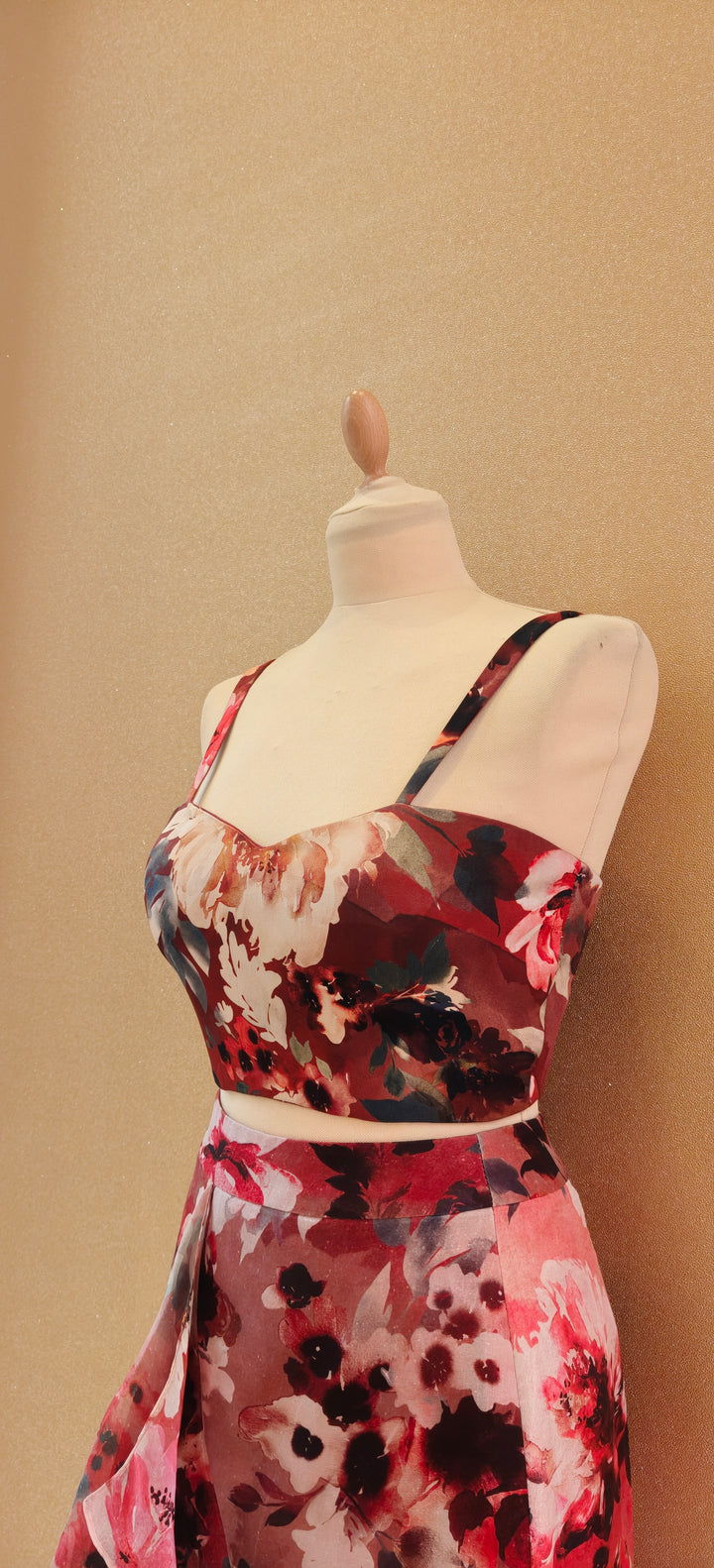 Floral Print Crop Top & High-Low Skirt Set |VARUN BAHL