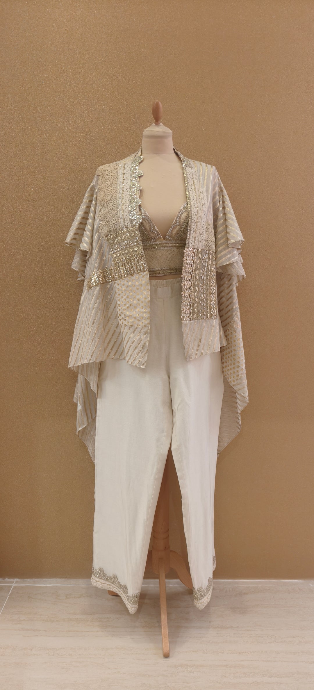 Ivory Embroidered Cape Set |VARUN BAHL