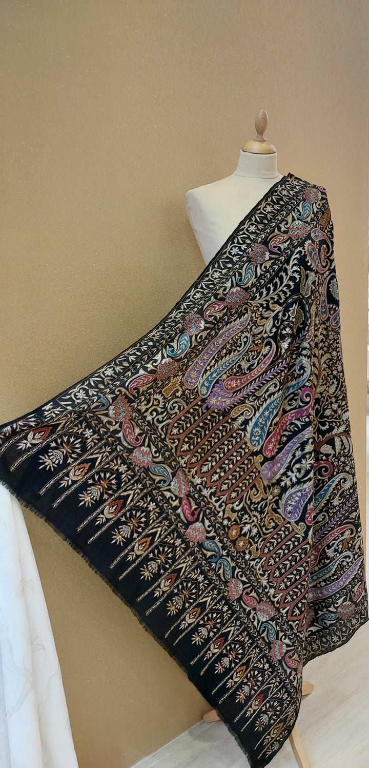 Black Sozni Jamawar Pashmina Shawl |AAMIR