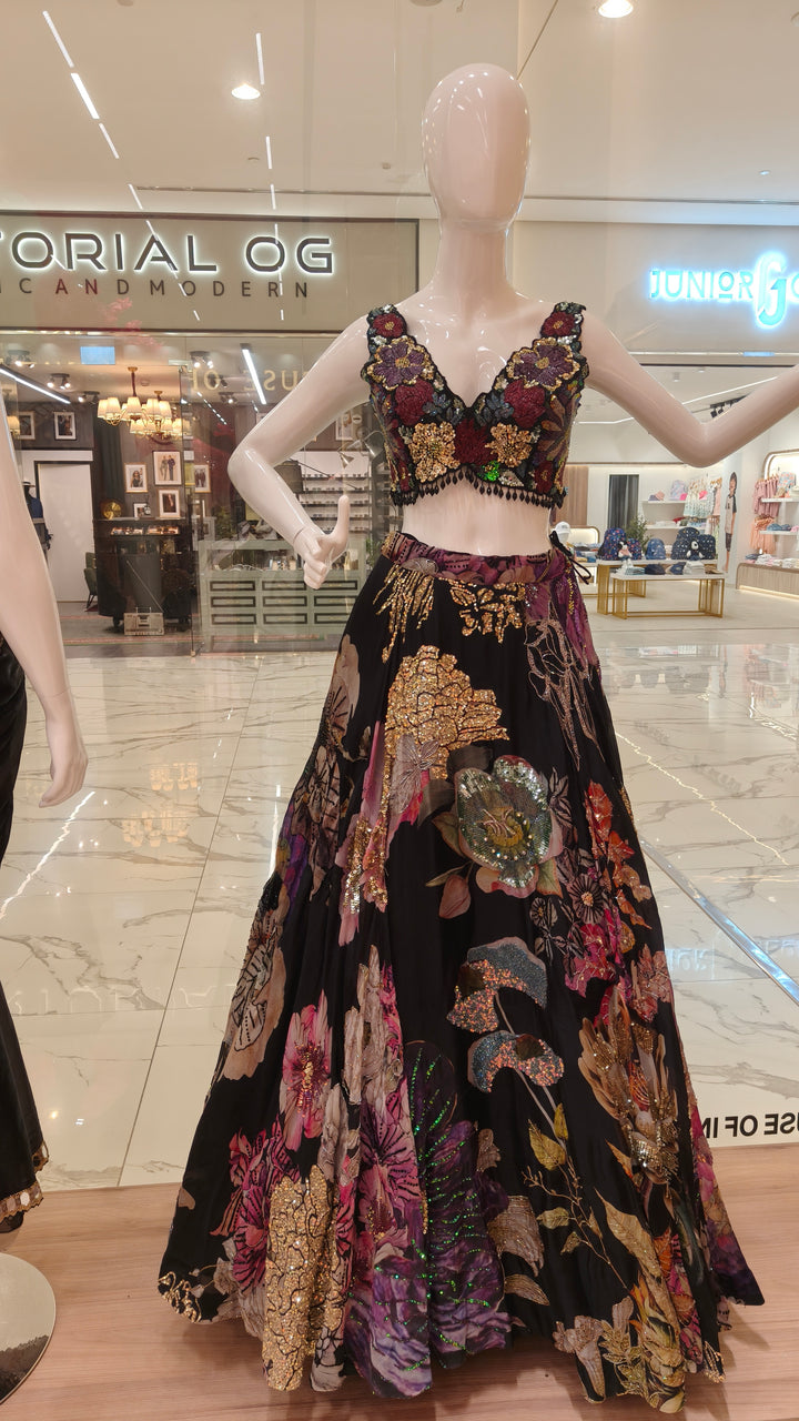 Black Floral Embellished Lehenga Set|VARUN BAHL