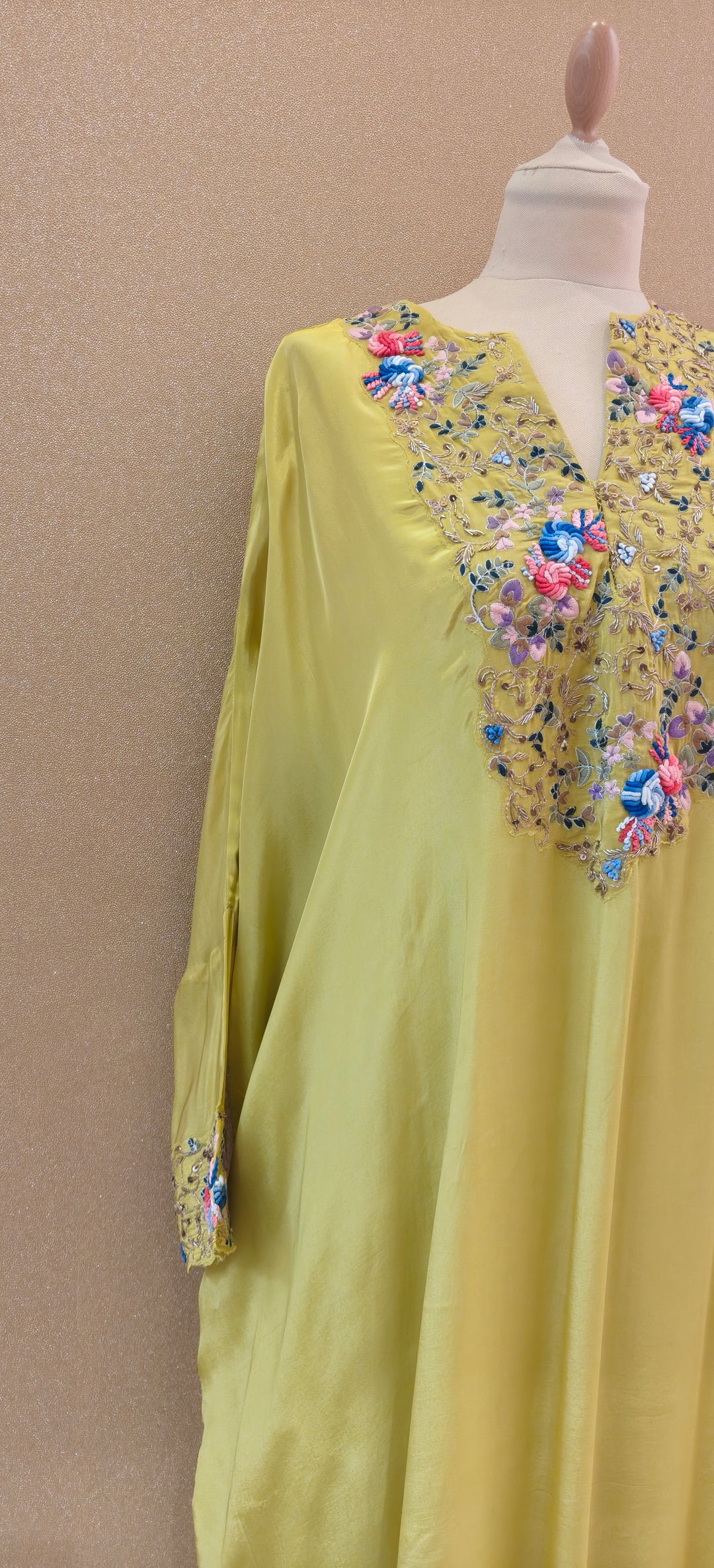 Lime Green Kaftan Set |Basanti Kapde Aur Koffee