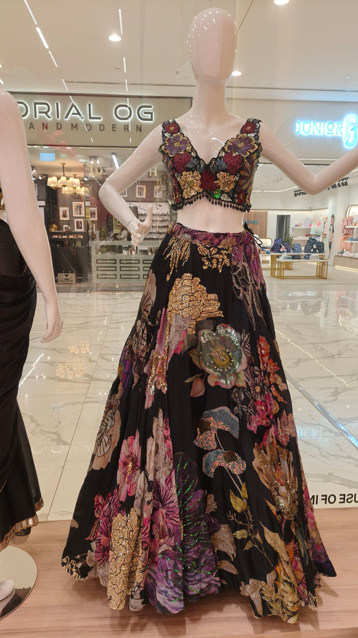 Black Floral Embellished Lehenga Set|VARUN BAHL